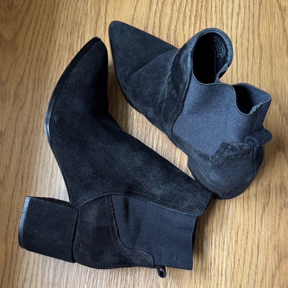 Aldo Black genuine Suede Ankle Booties